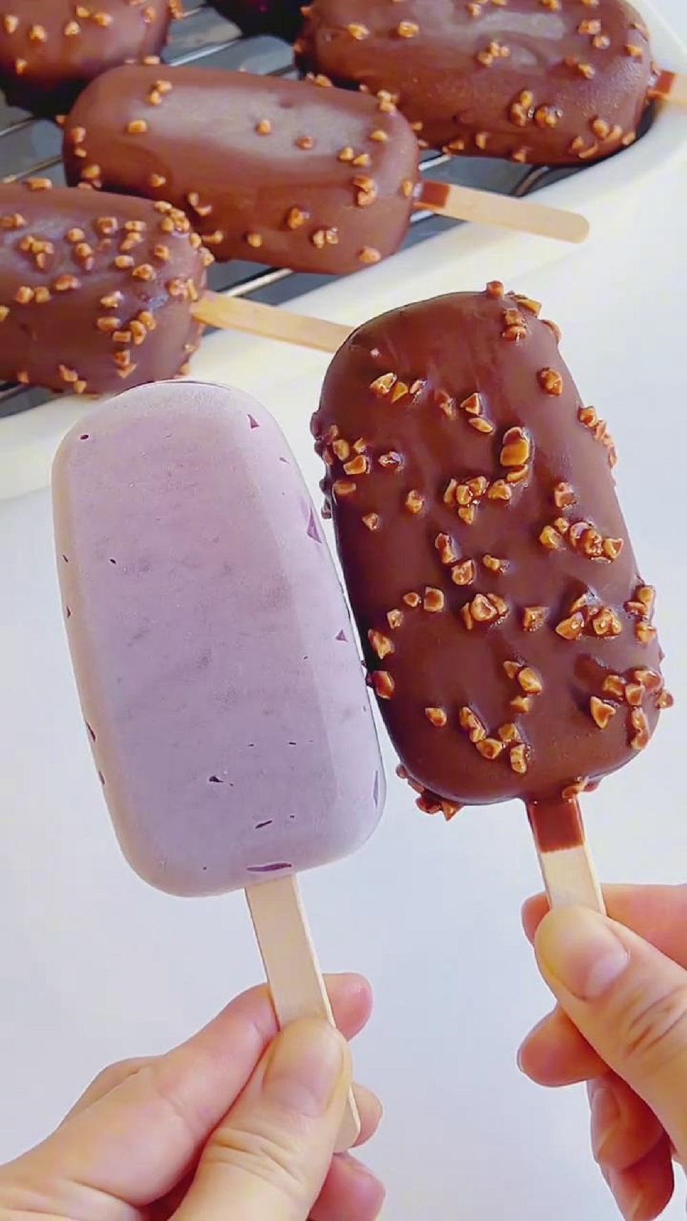 Blueberry Cheese Filling Crispy Popsicle (2)