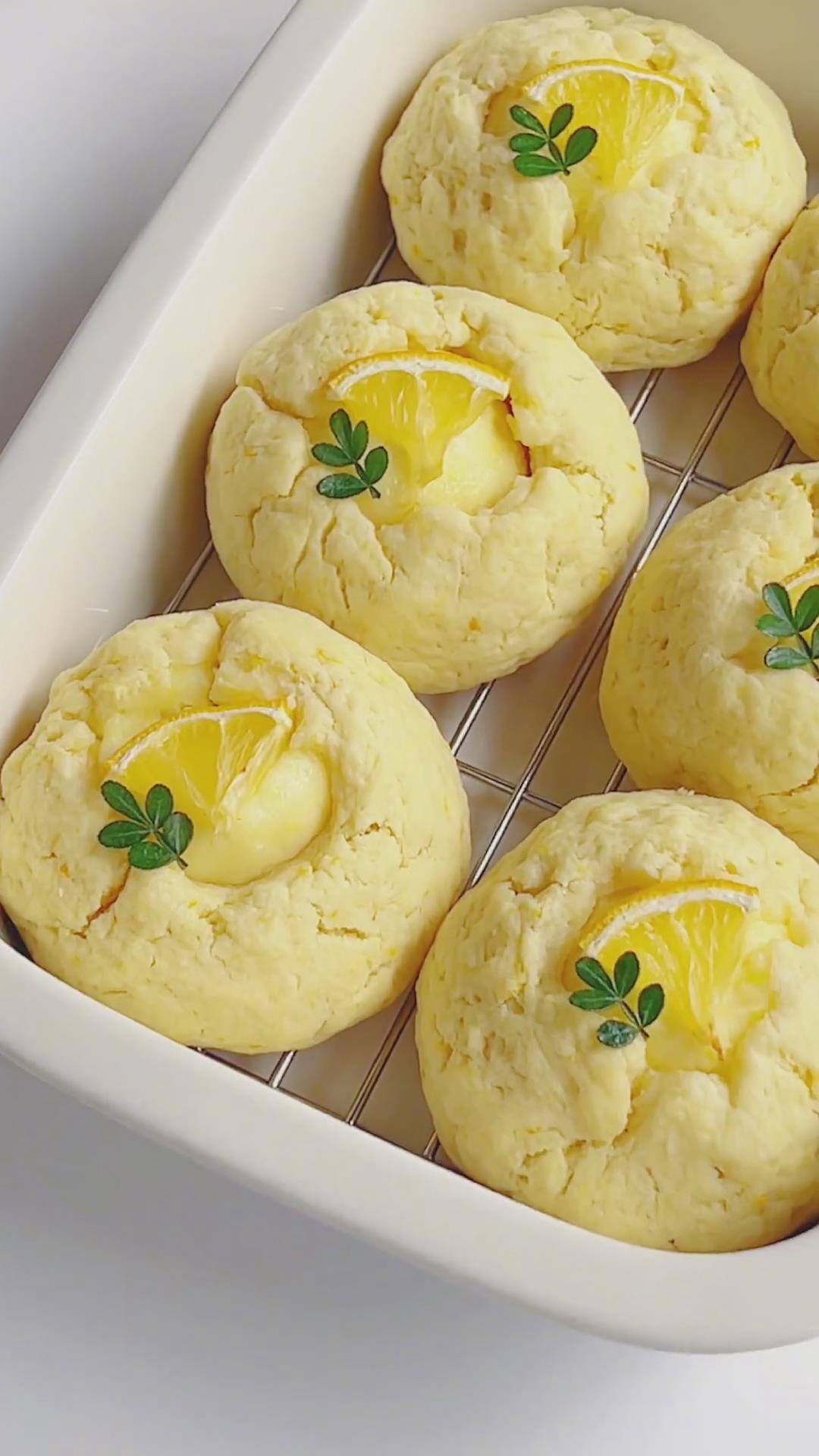 Lemon Cream Cheese Scones (3)