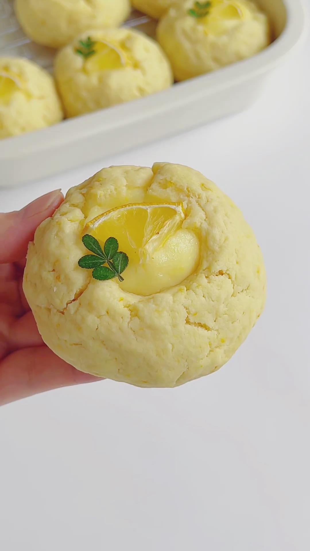 Lemon Cream Cheese Scones (4)