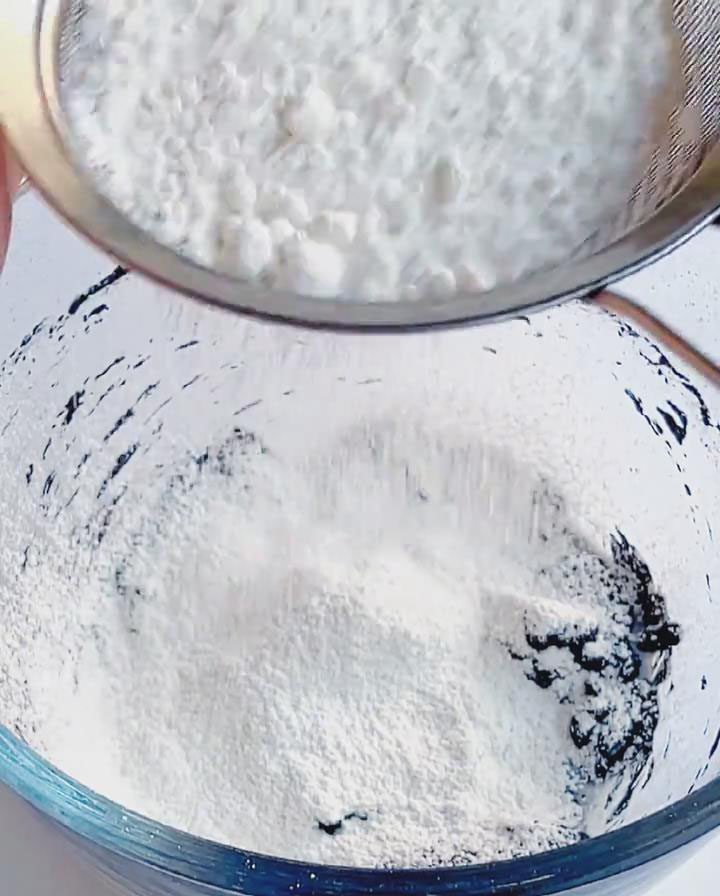 Sift in 45g cake flour