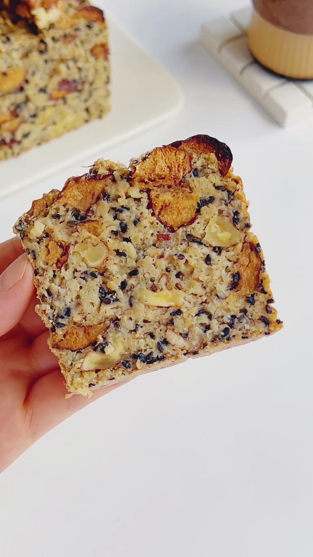 Banana Oat Bread (3)