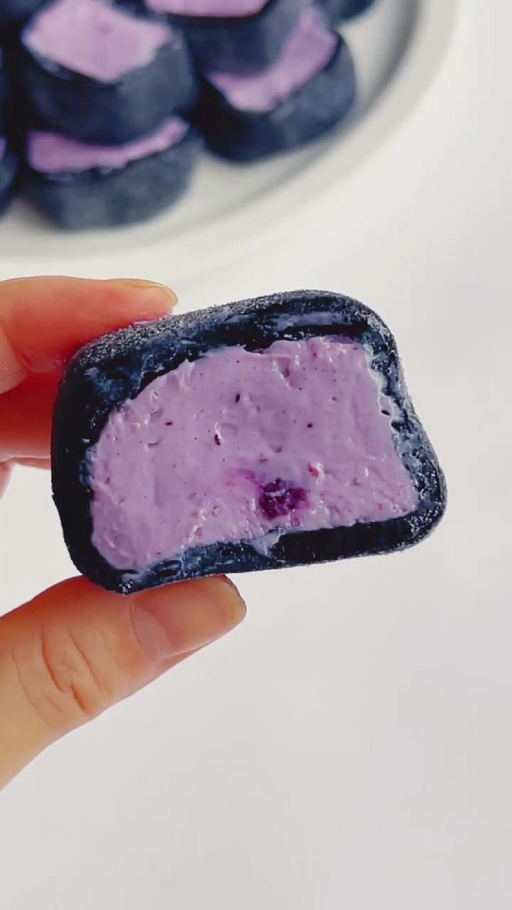 Blueberry Cheesecake Mochi Bites (3)