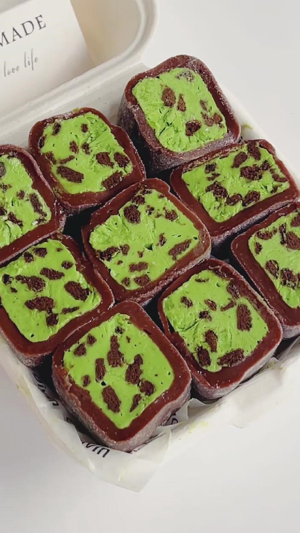 Chocolate Matcha Mochi Cheesecake Bites (3)