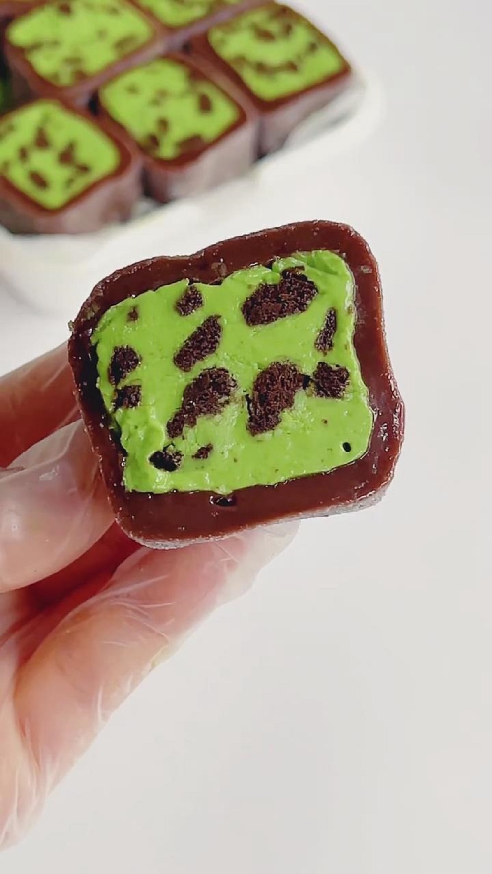 Chocolate Matcha Mochi Cheesecake Bites (4)