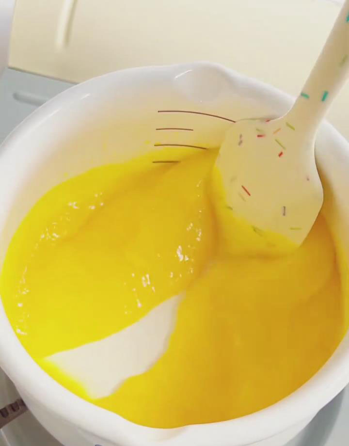 Continue cooking for 5 8 minutes until the mixture thickens enough