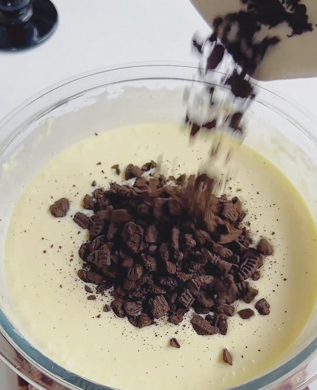 Fold in 40g Oreo crumbs