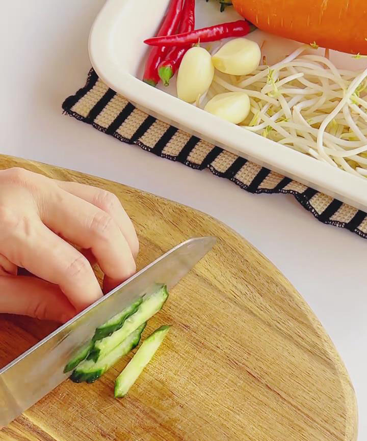 Julienne the cucumber2