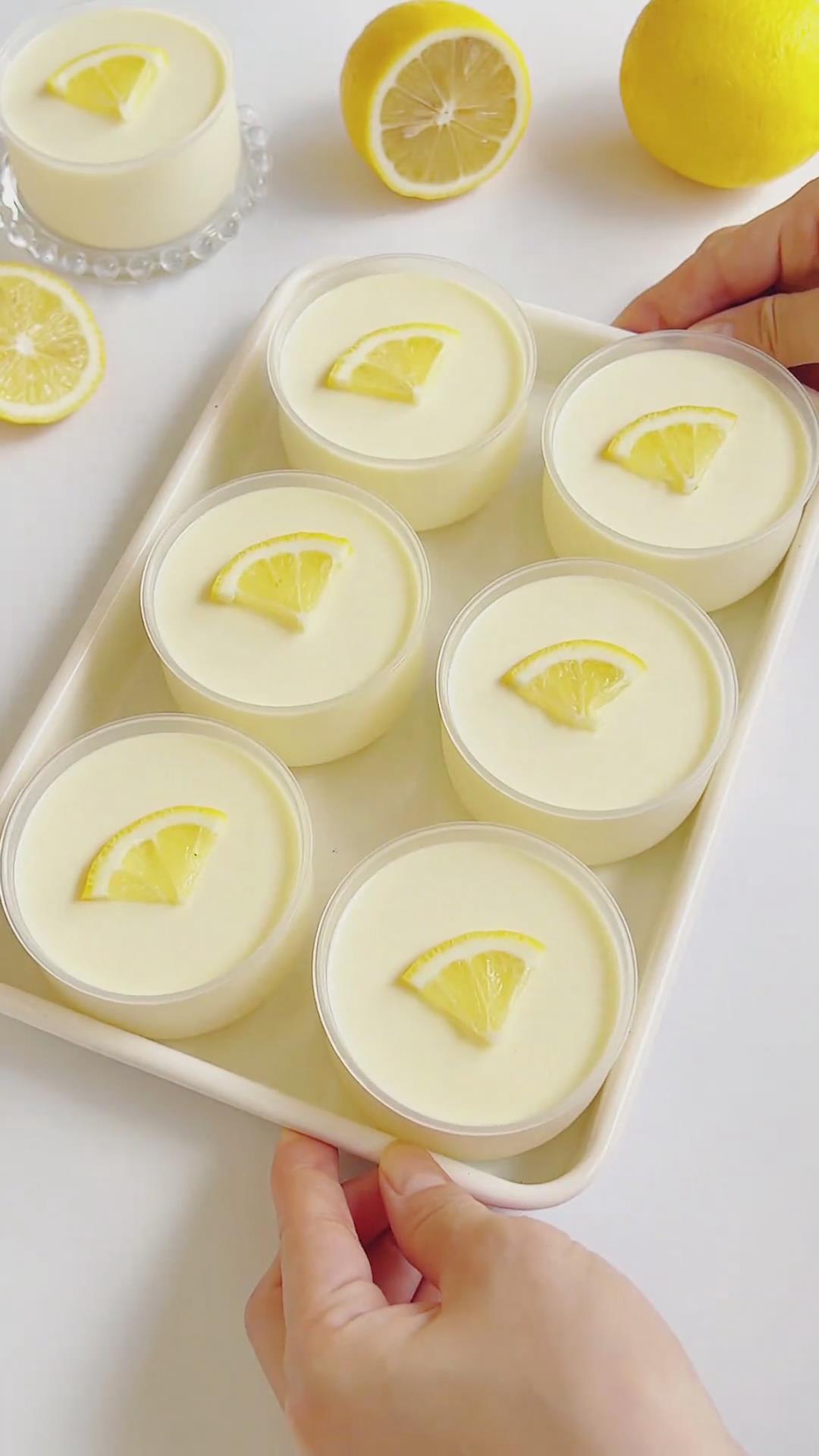 Lemon Panna Cotta (2)