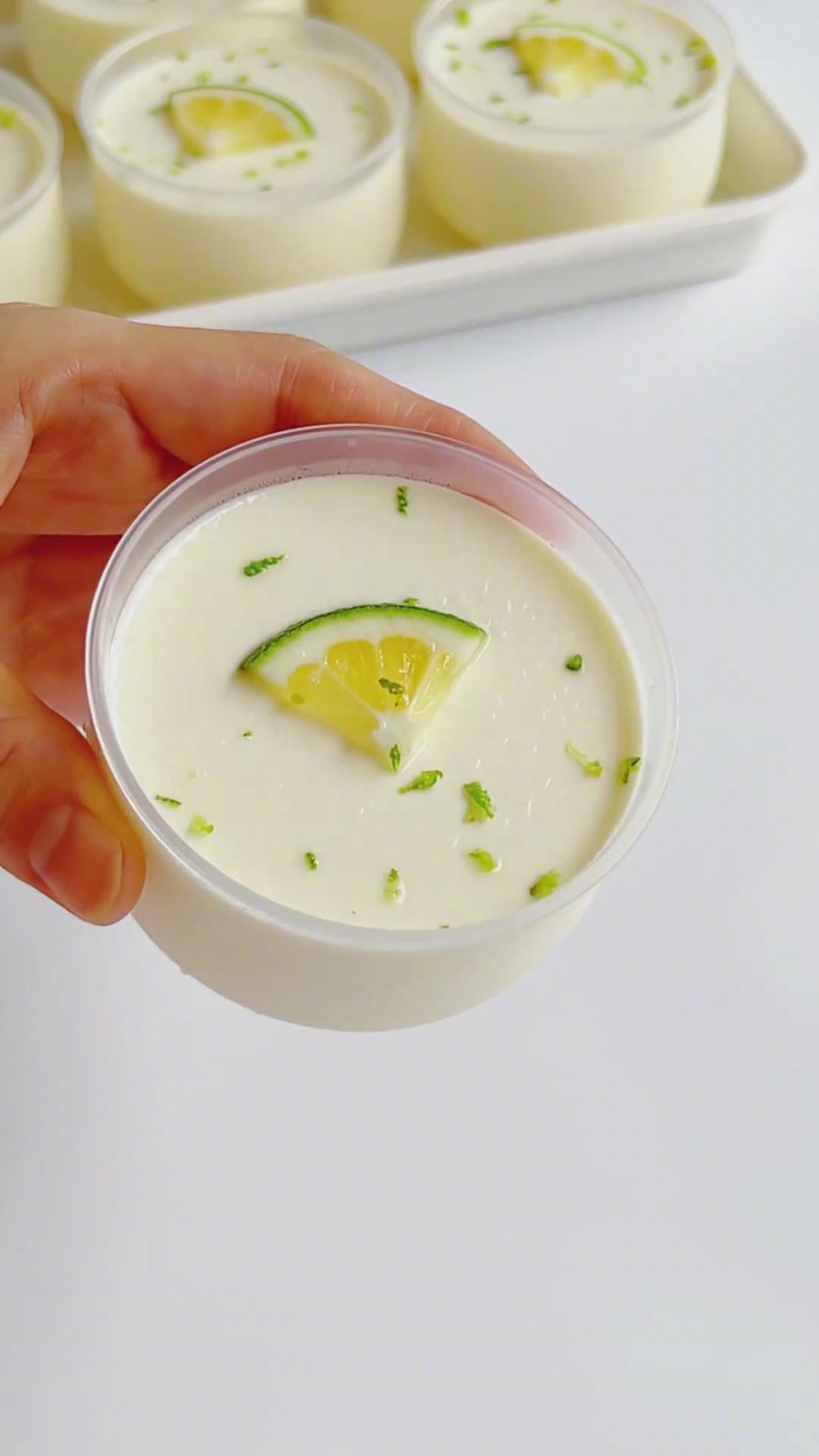 Lime Panna Cotta (3)