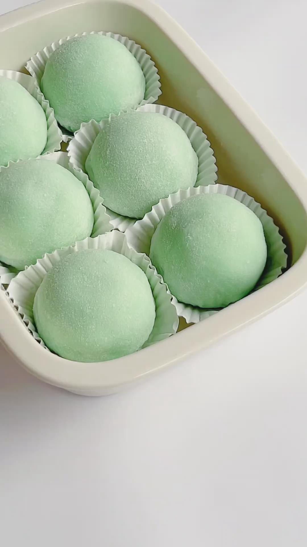 Mint Chocolate Cream Cheese Daifuku (2)
