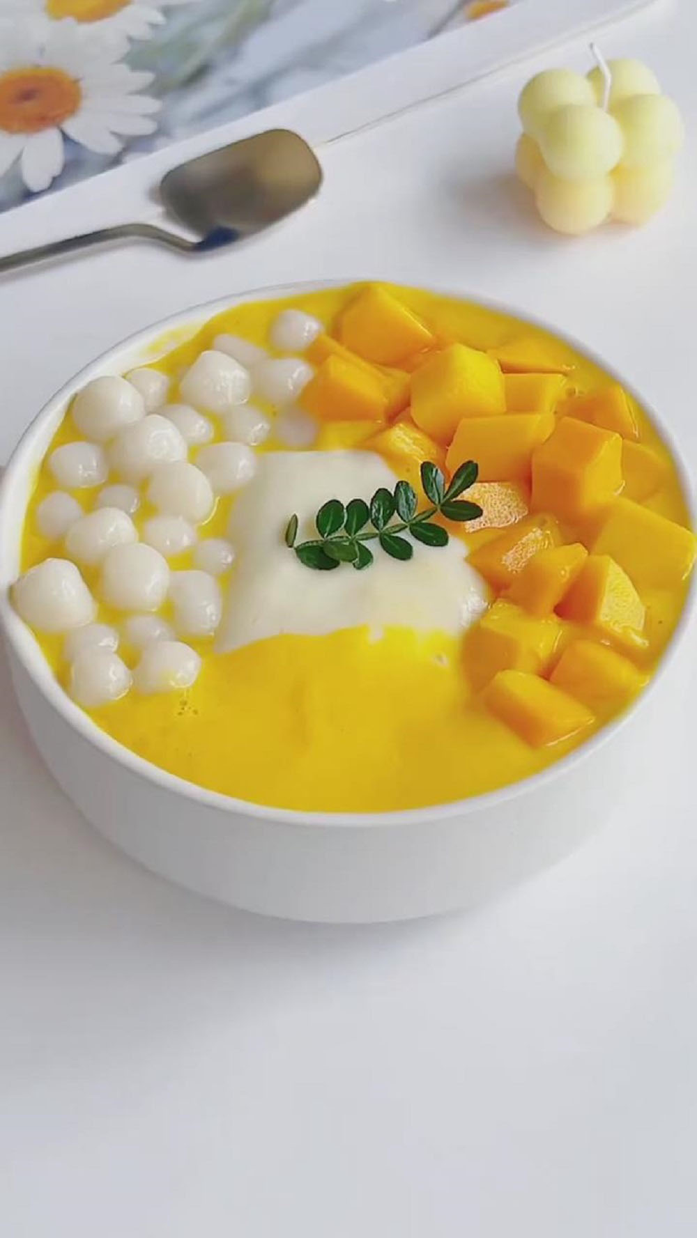 Mochi Mango Smoothie with Glutinous Rice Balls (2)
