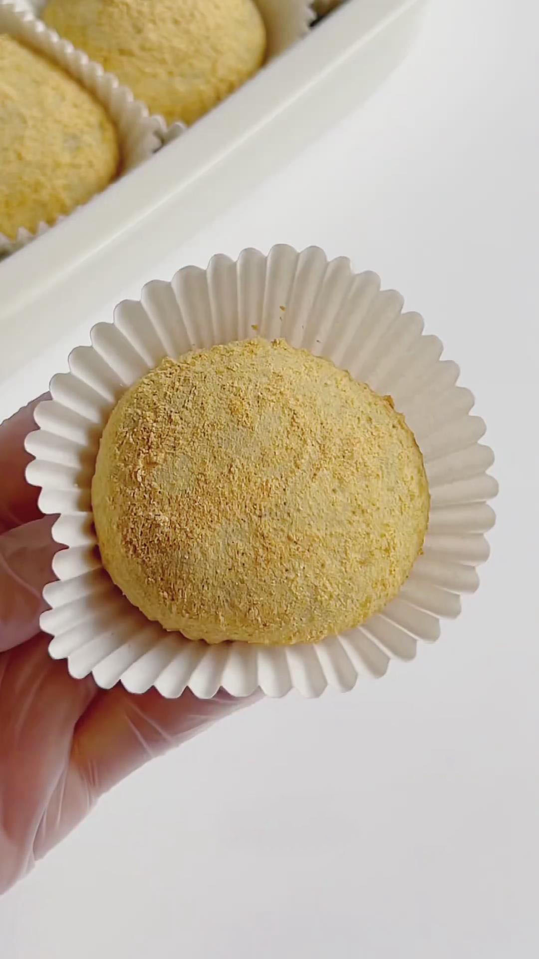 Oreo Peanut Mochi (1)