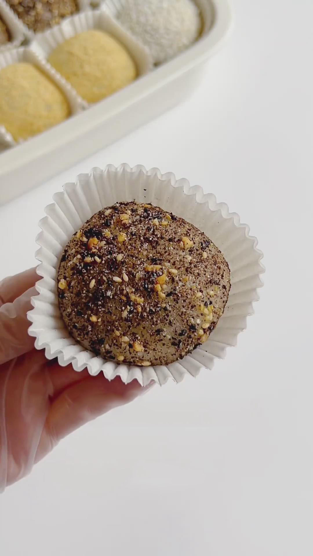 Oreo Peanut Mochi (4)