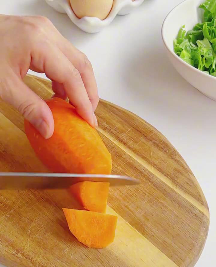 Peel carrot, cut into rolling wedges about 3cm long