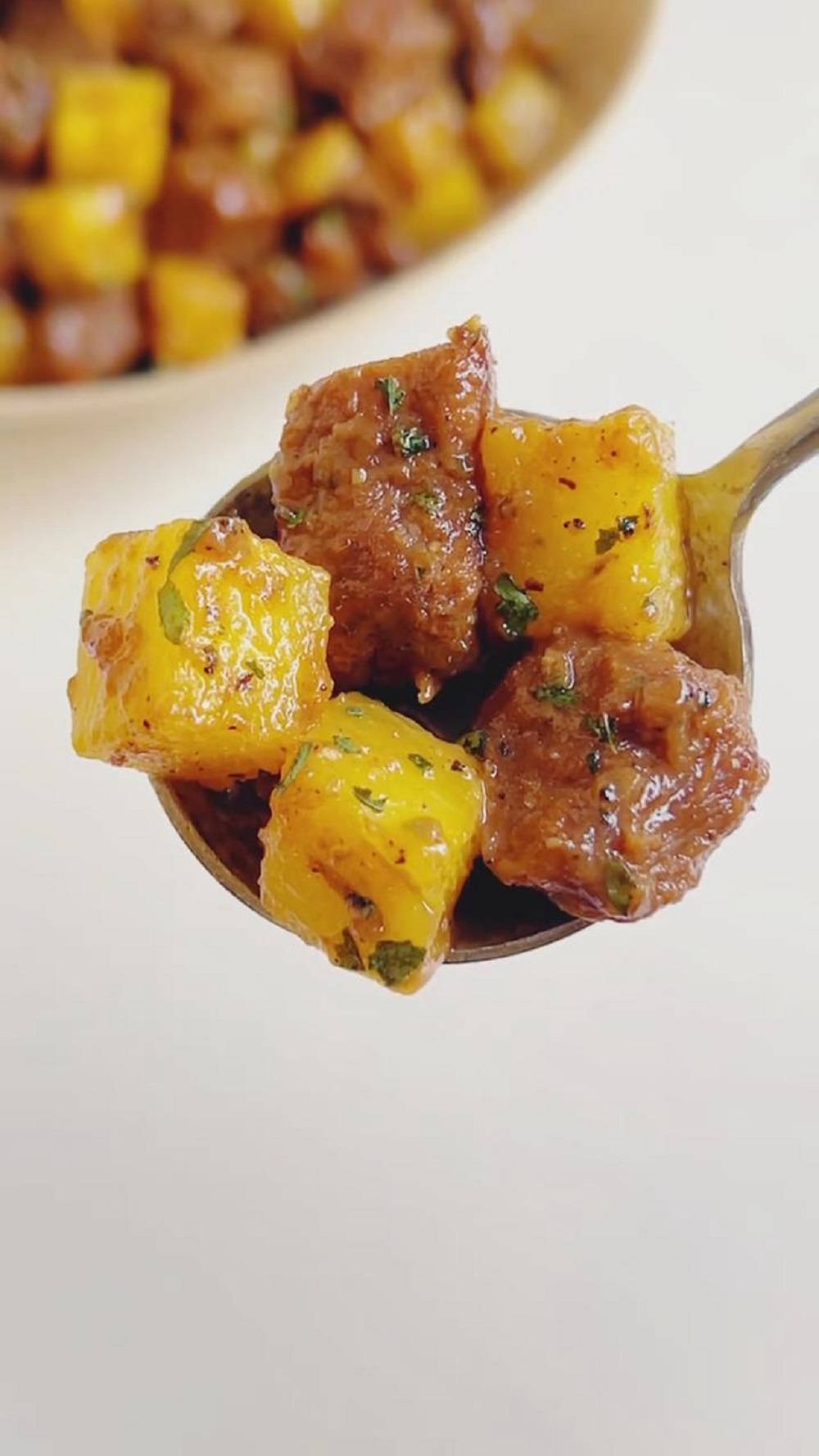 Pineapple Black Pepper Beef (1)