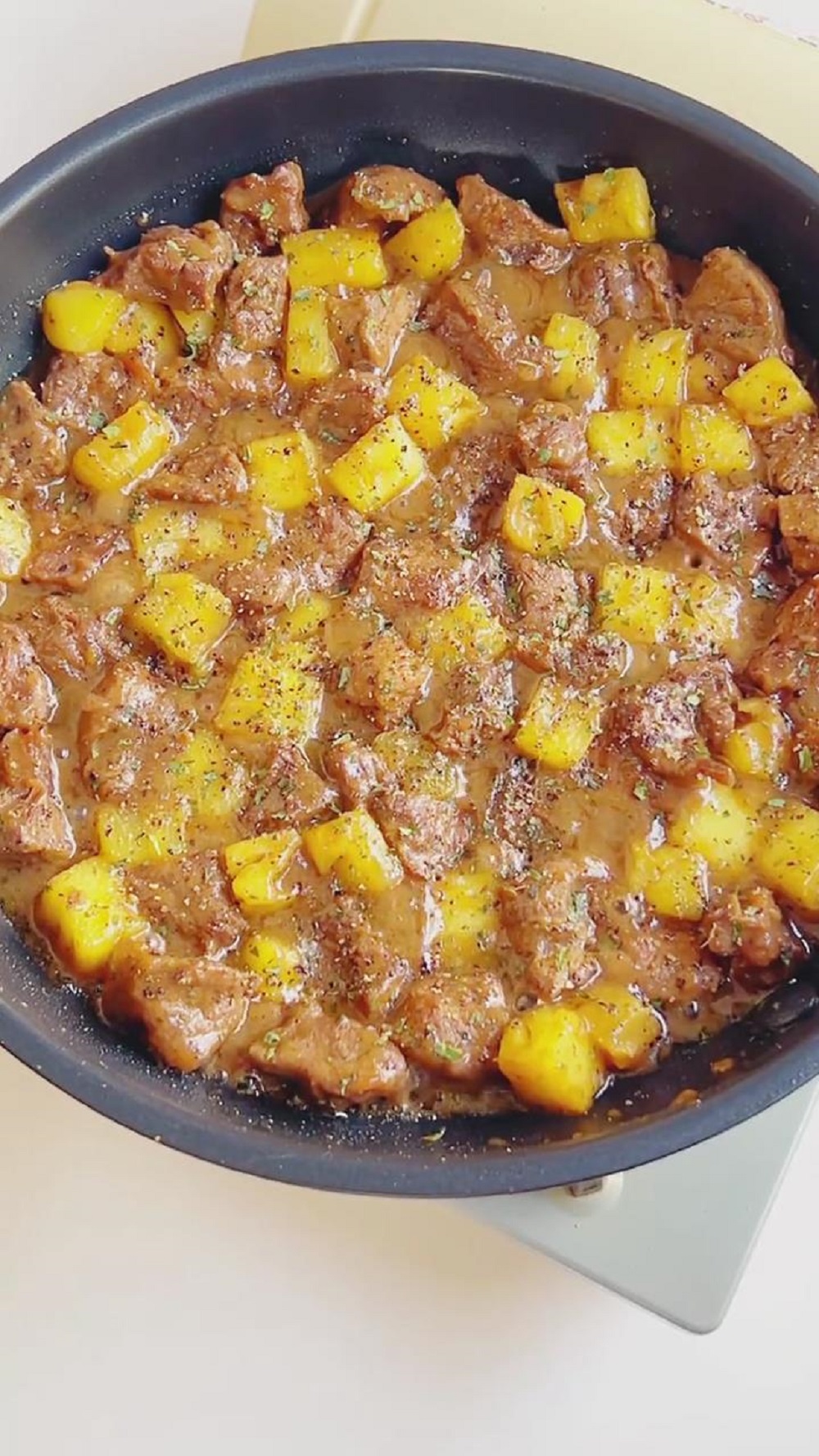 Pineapple Black Pepper Beef (2)