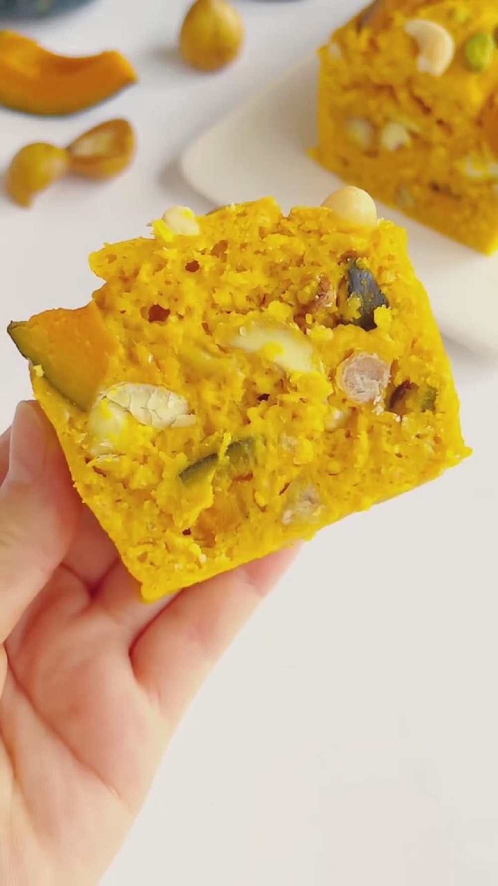 Pumpkin Chestnut Pound Cake (3)