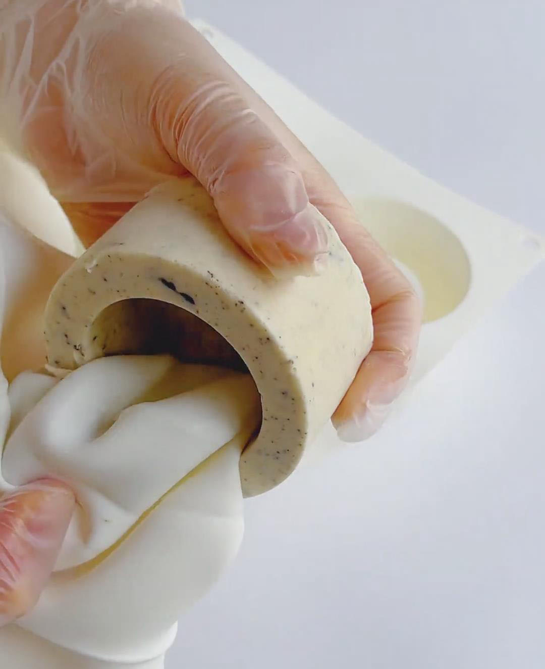 Remove mousse from molds