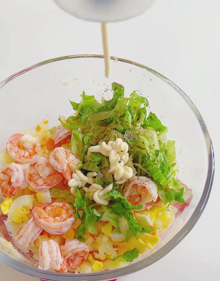 Season with salt, black pepper, and mayonnaise