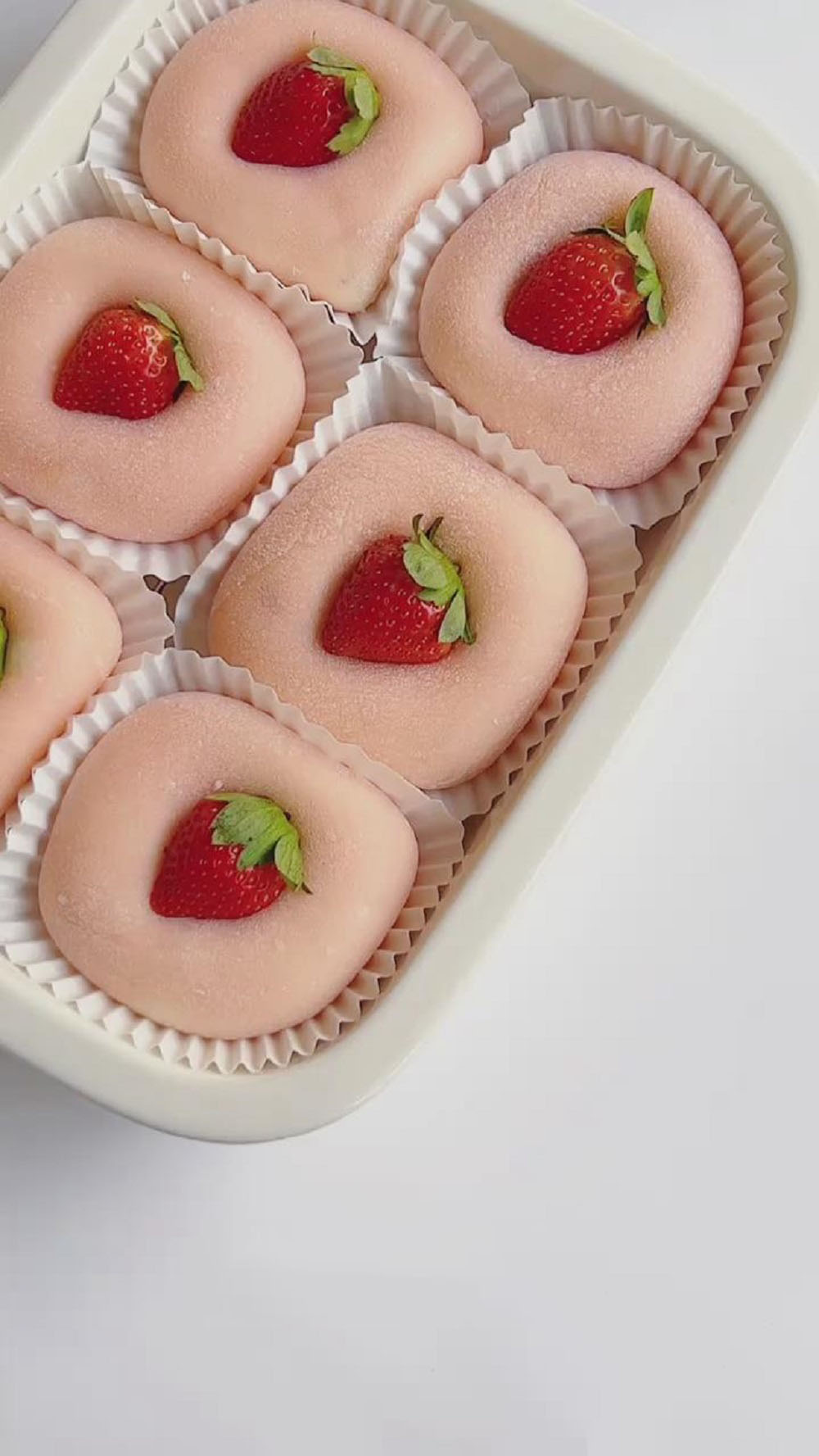 Strawberry Mochi (1)