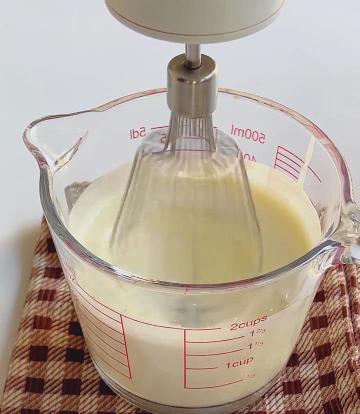 Whip 150ml chilled heavy cream