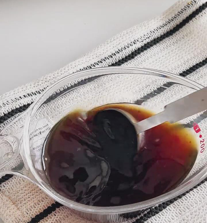 Make the Glaze Sauce