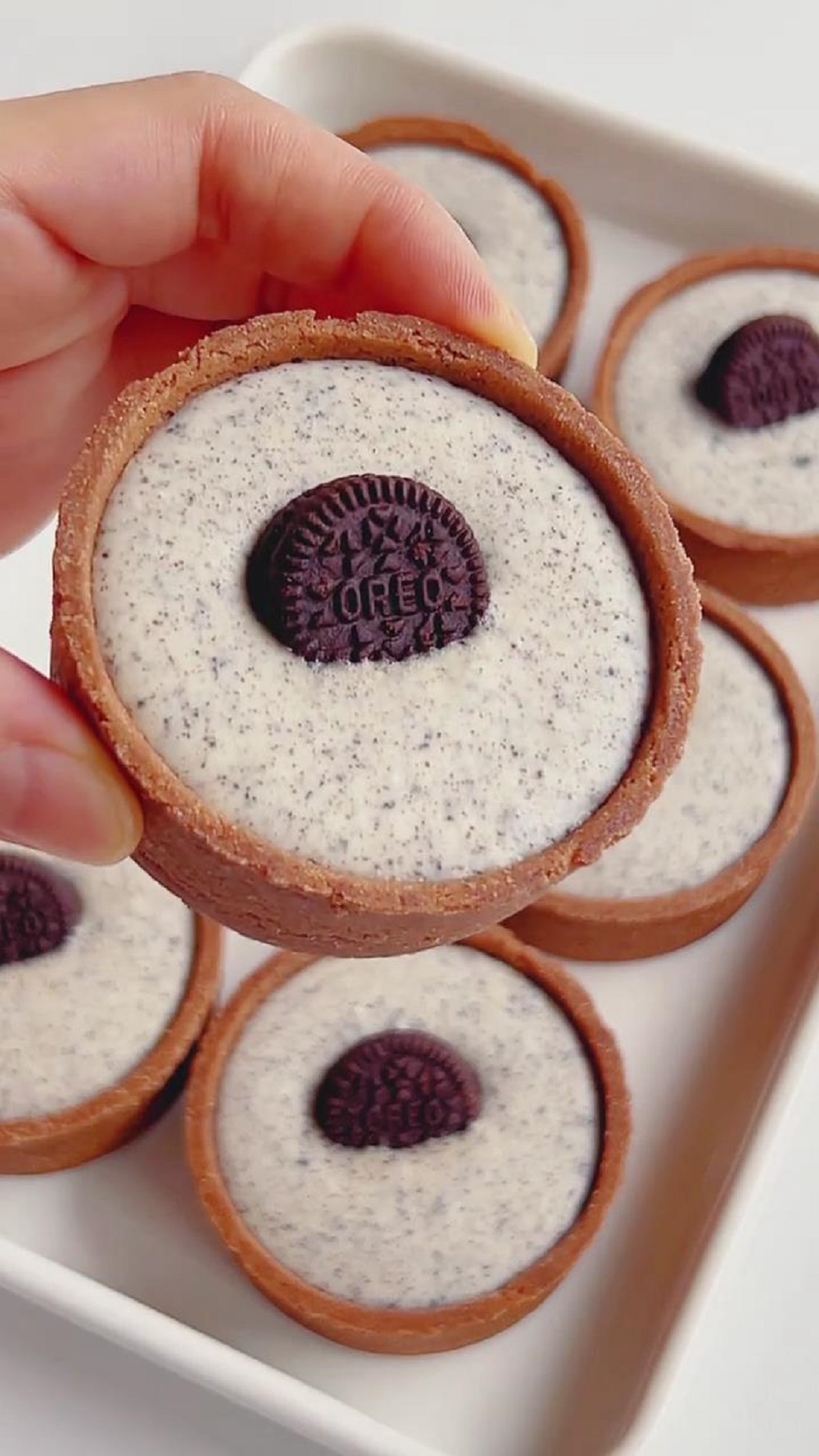 Oreo Cheesecake Tartlets (3)