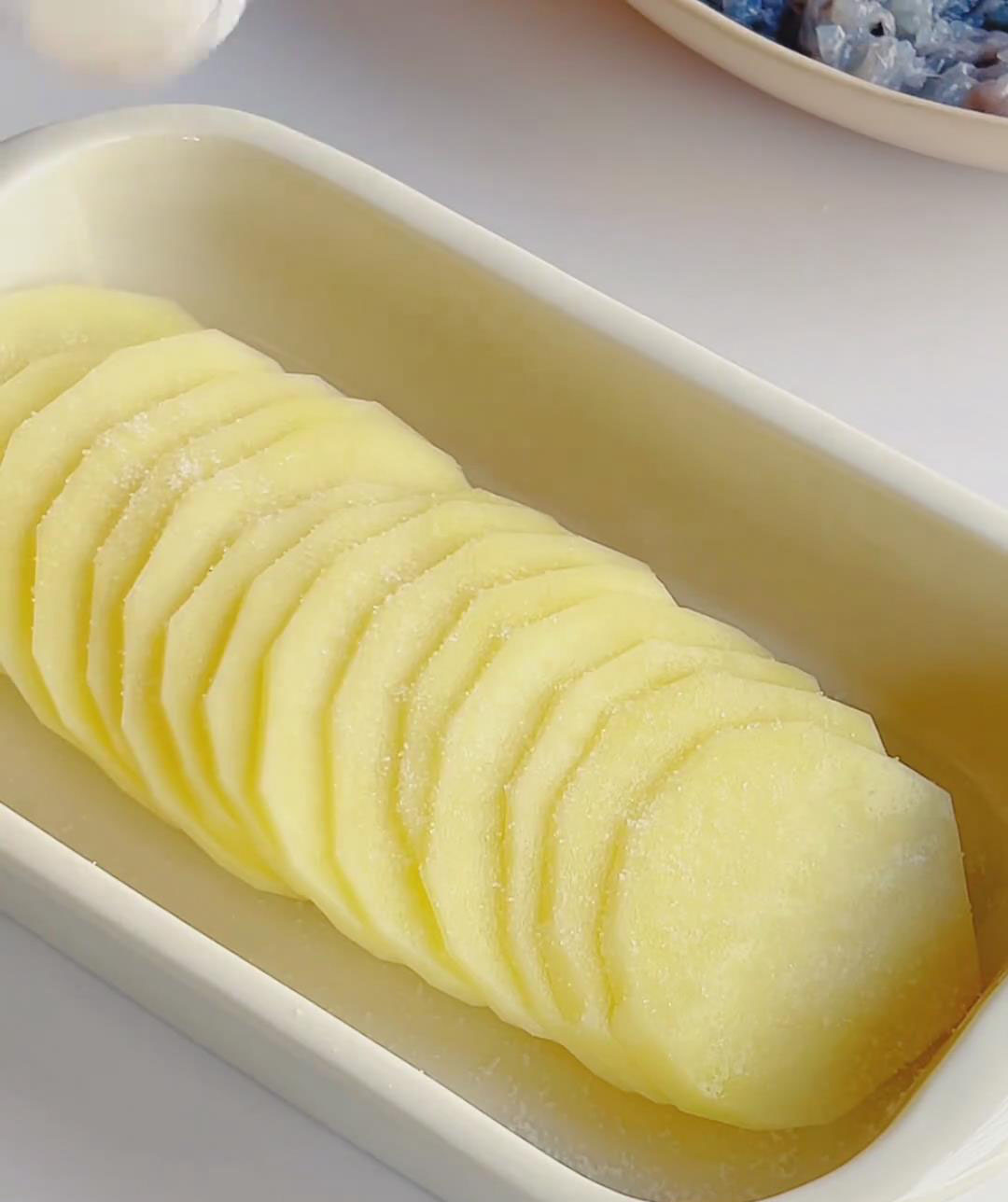 Place all slices into a bowl, sprinkle with salt