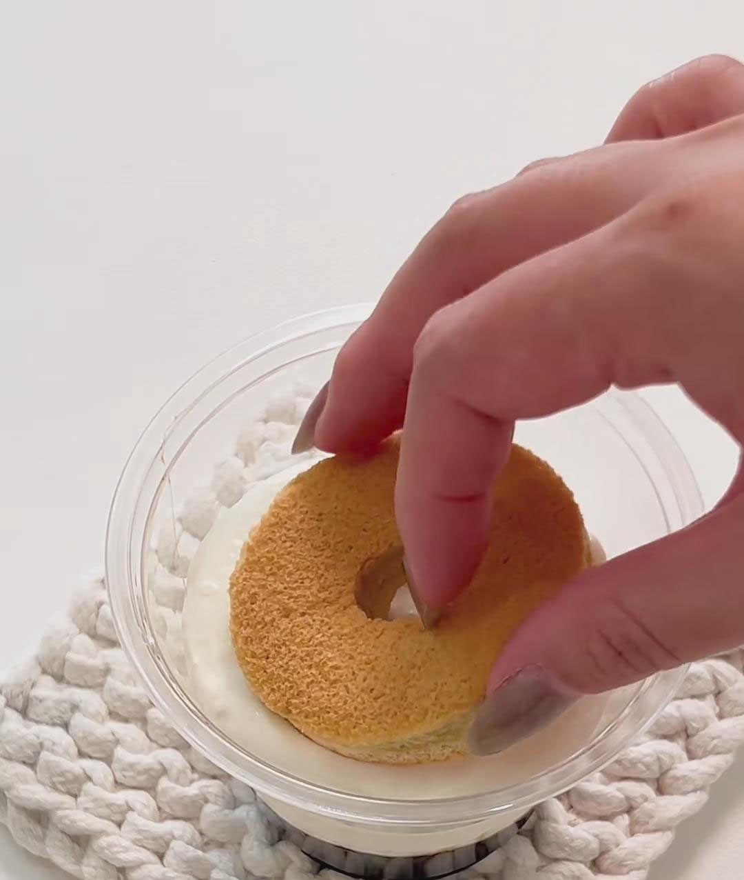 Place one sponge ring