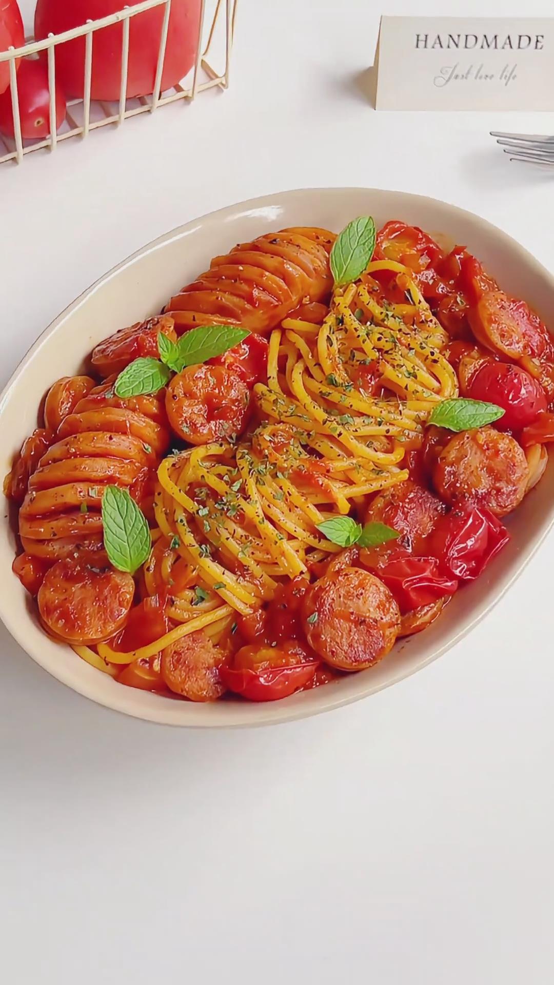 Tomato Sausage Pasta (2)