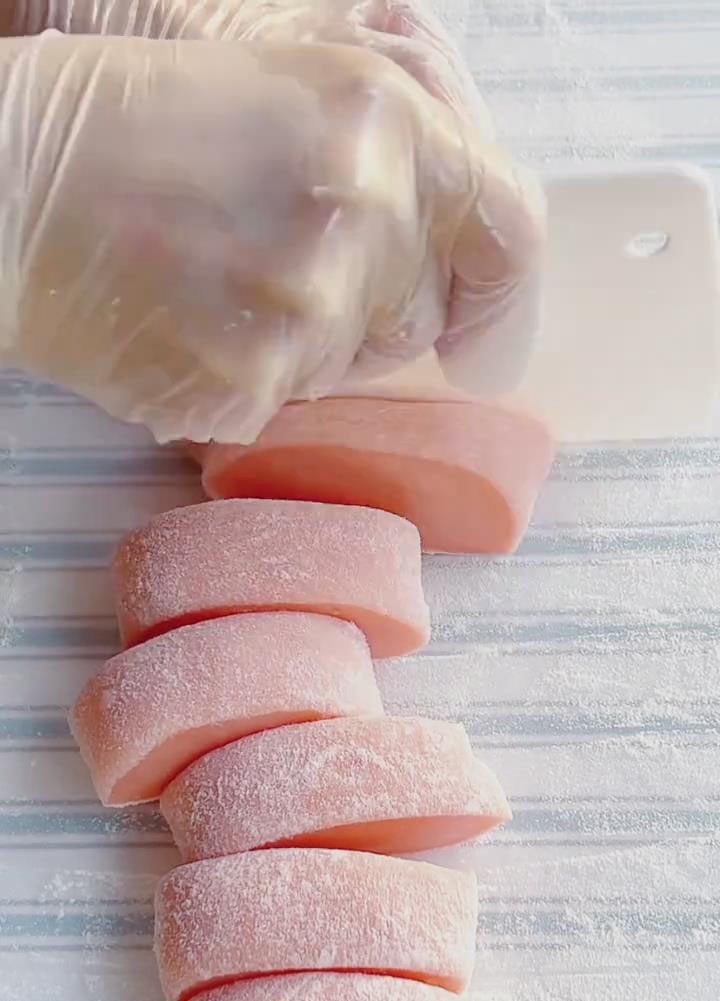 divide the dough into 9 equal pieces