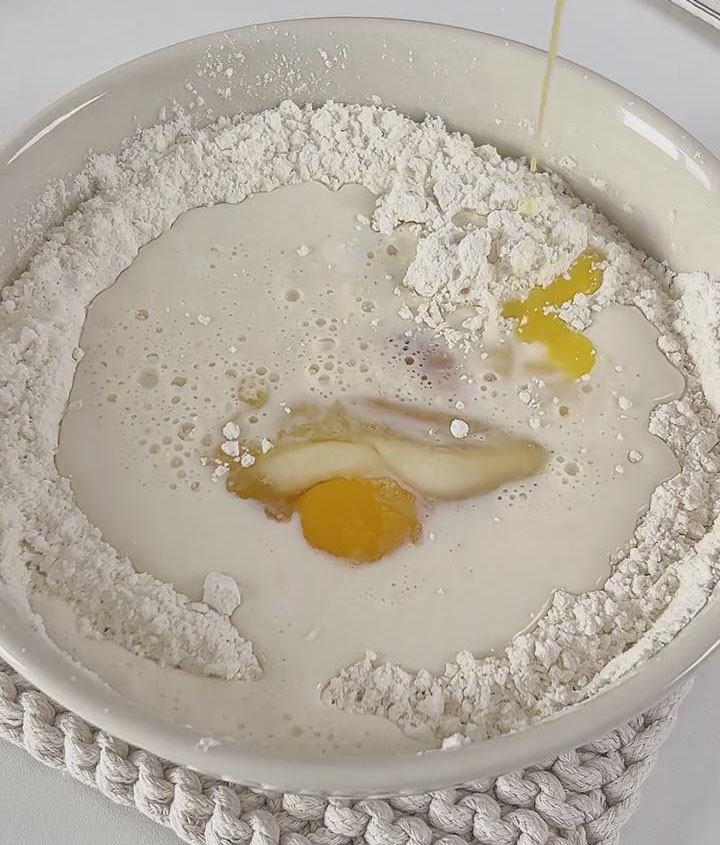 pour in 10g lemon juice