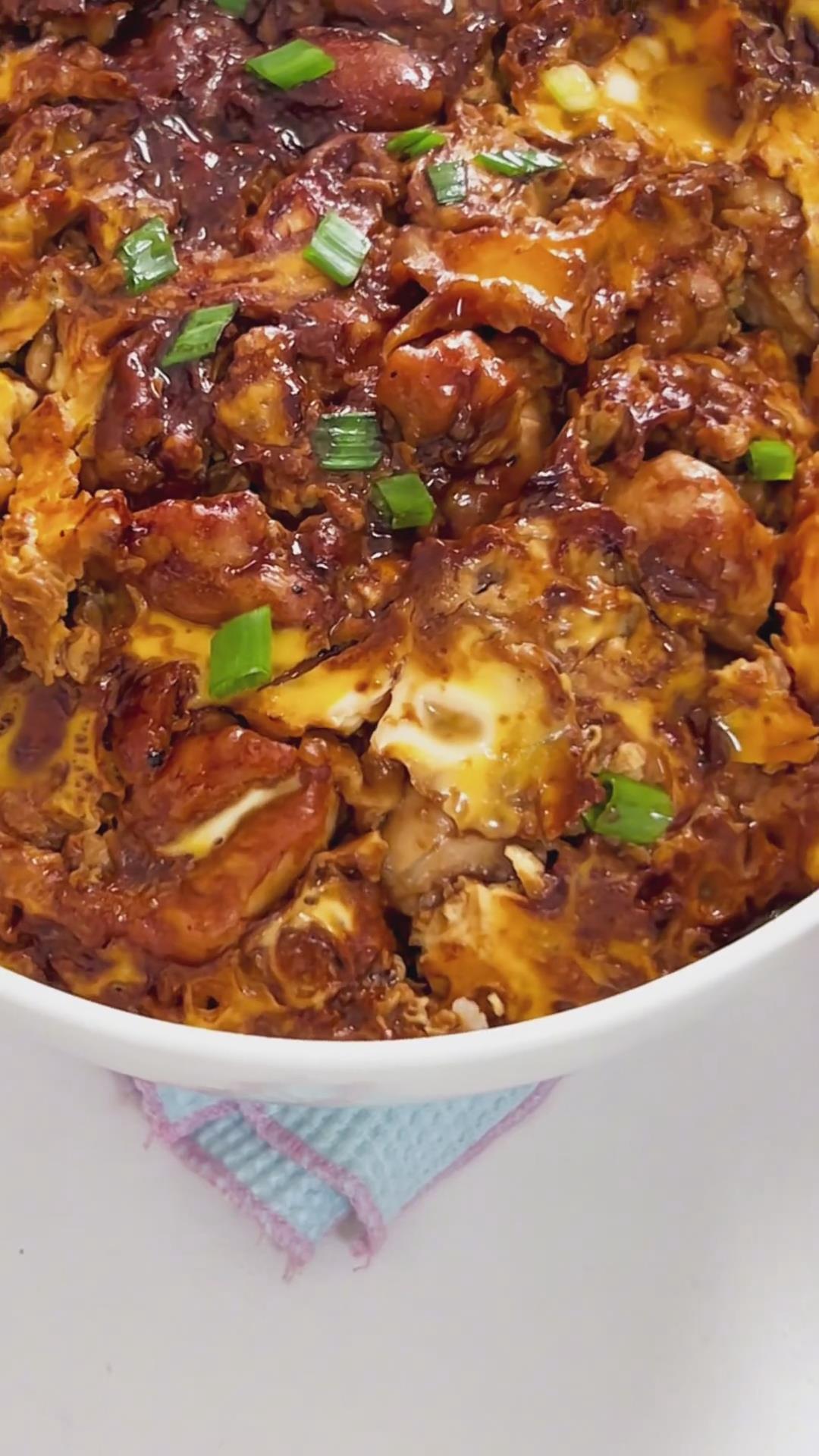 Easy One Pan Egg Chicken Rice — My Weeknight Favorite! (3)